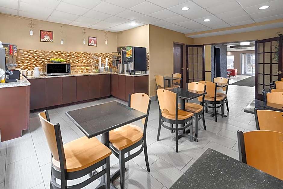 Super 8 by Wyndham Mars/Cranberry/Pittsburgh Area