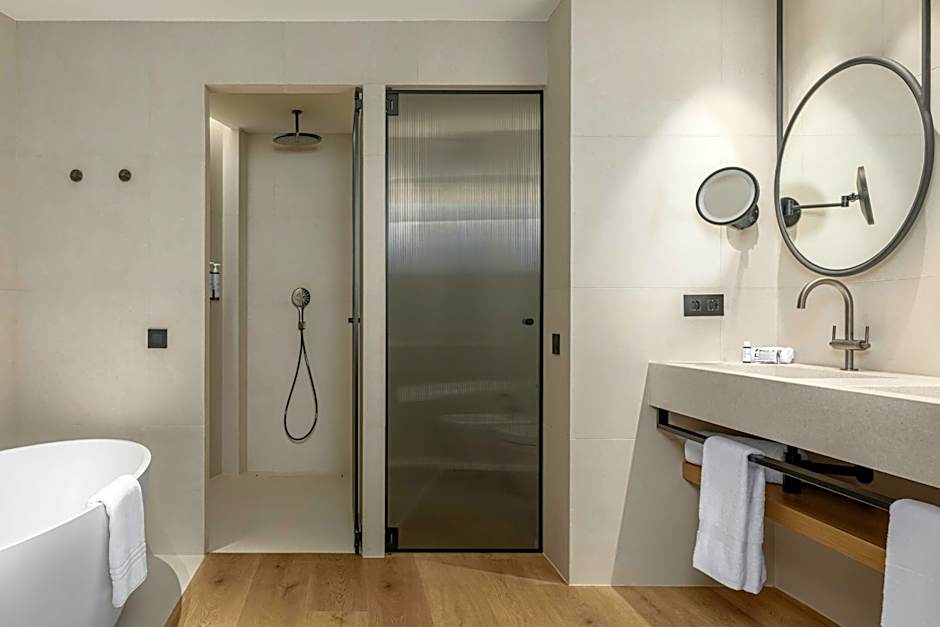 AC Hotel Gava Mar Airport