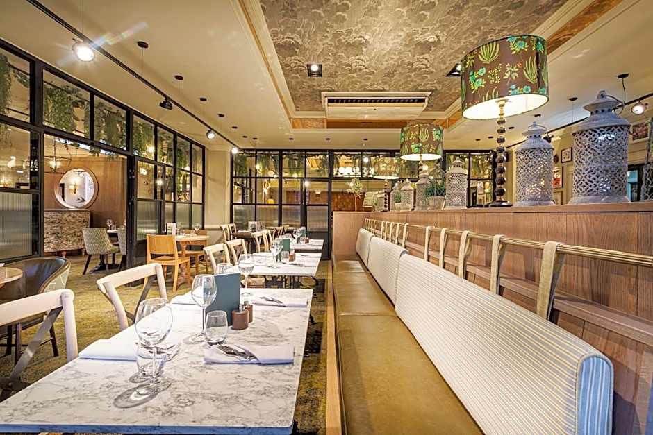 The Wynnstay Hotel, Oswestry, Shropshire - The Coaching Inn Group