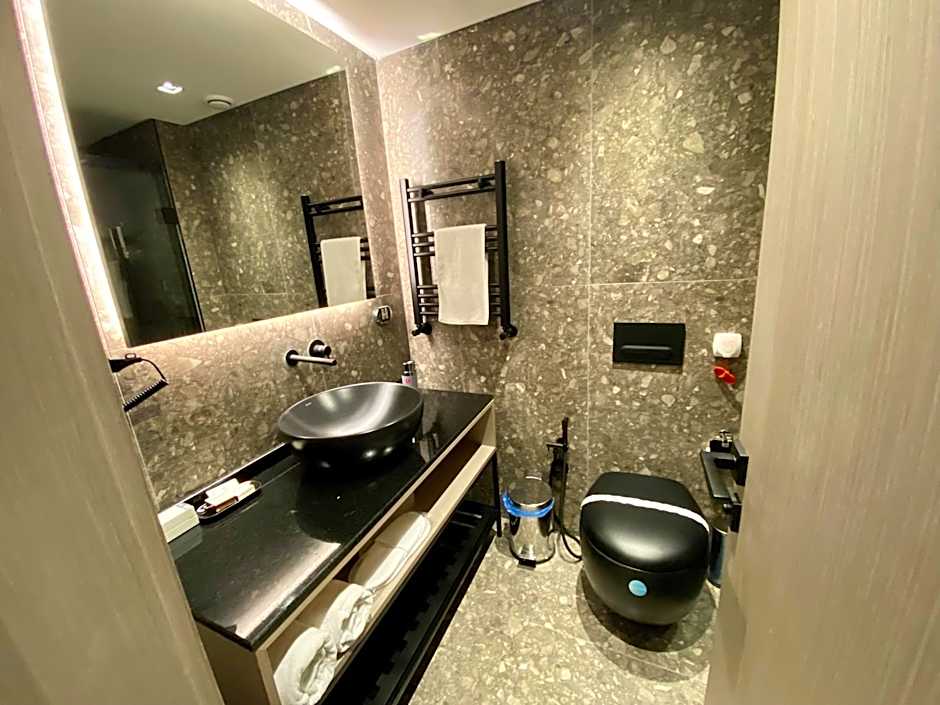 Triada Hotel Karakoy