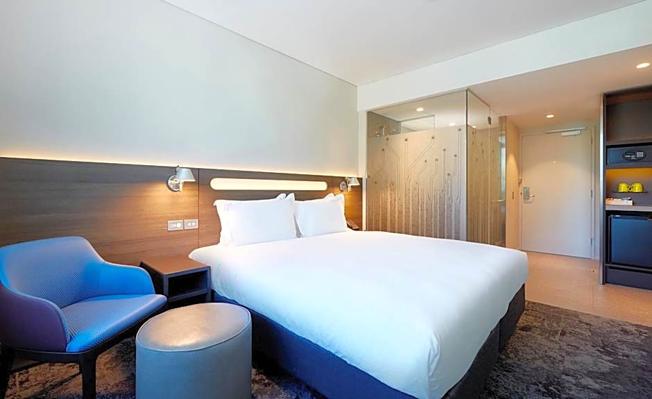 Holiday Inn Express Sydney Macquarie Park By IHG