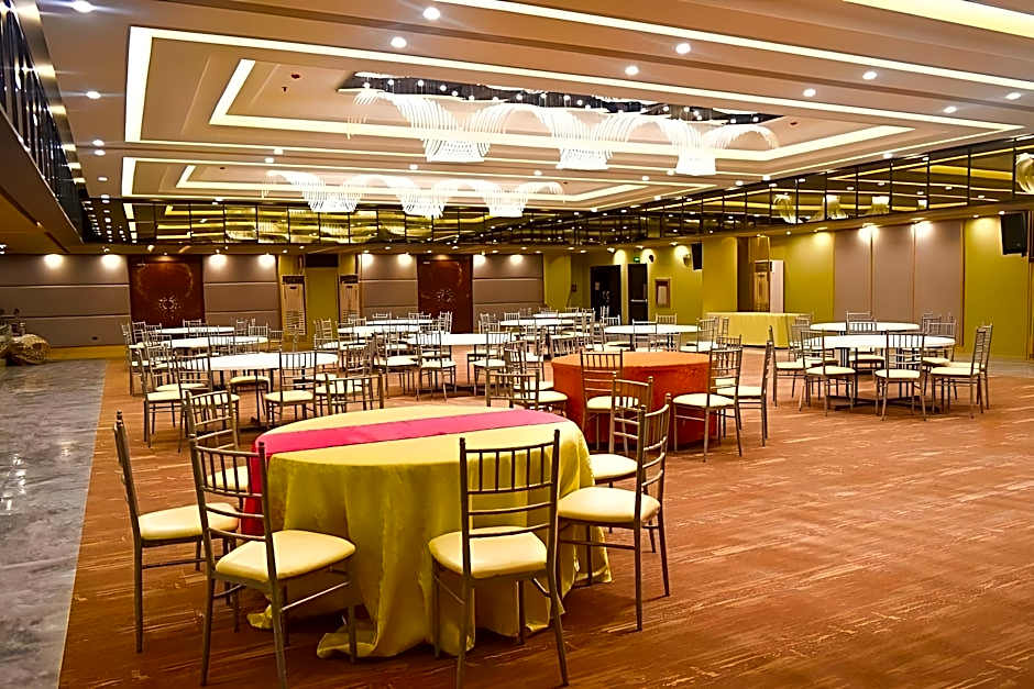 Zuri Hotel