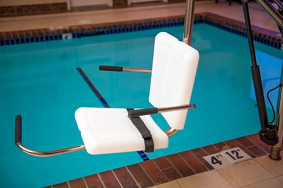 Holiday Inn Express Hotel & Suites Everett By IHG