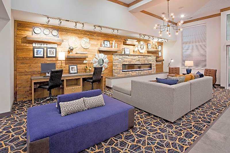 GrandStay Cannon Falls