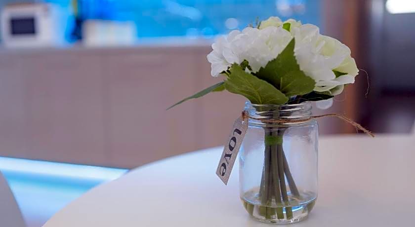 Live in Leeds Greenhill Bungalows