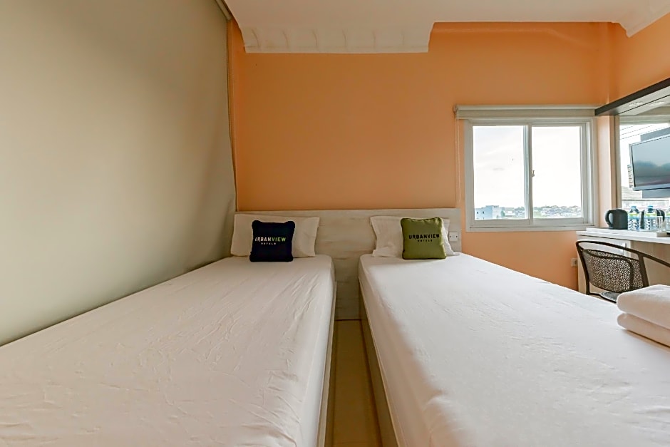 Urbanview Palace Syariah Balikpapan by RedDoorz