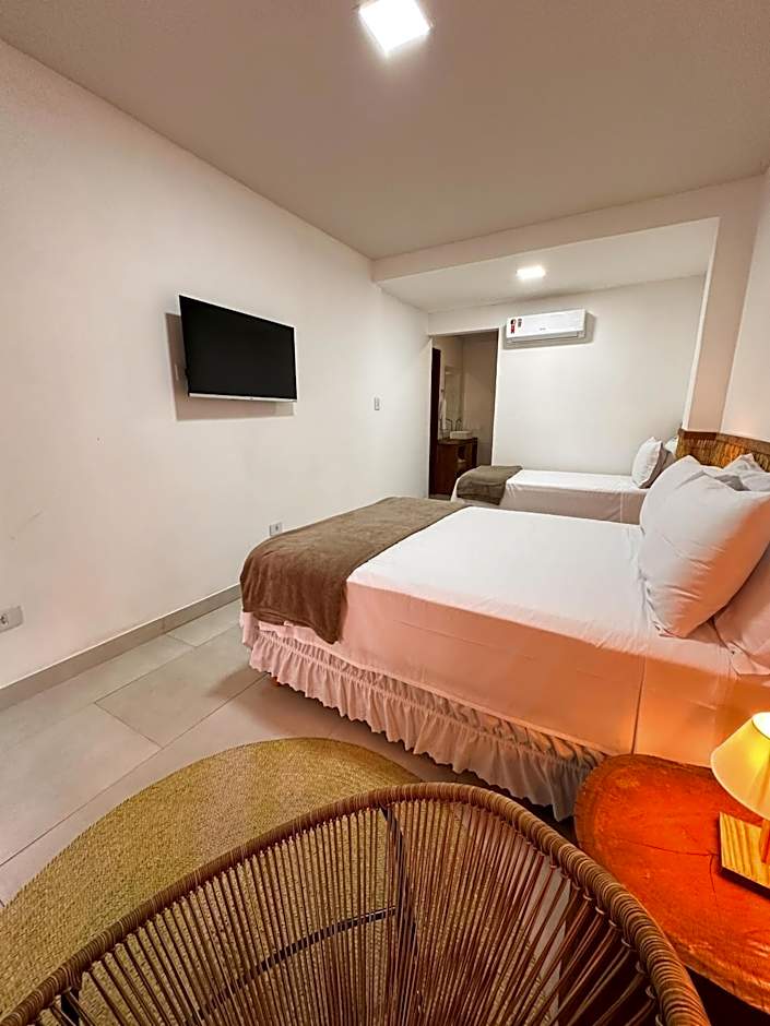 Parador 7 Bangalô, Praia do Parracho, 1,0 km da Rua Mucugê