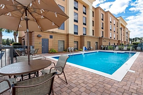 Hampton Inn & Suites Navarre