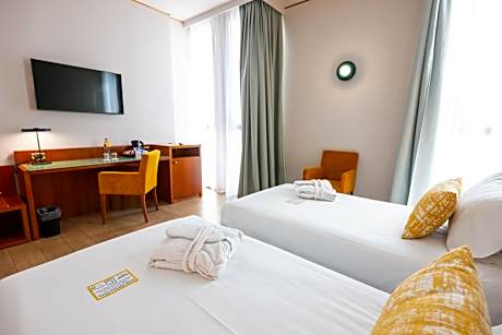 Premium Twin Room
