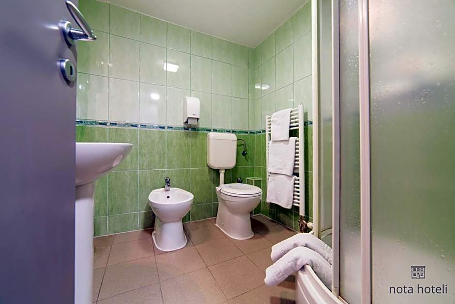 Hotel Astra Old Town