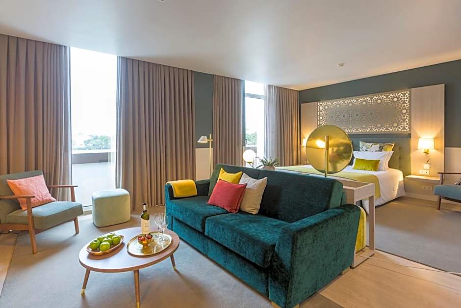 Photo 1 of 6 of Junior Suite, View