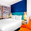 Holiday Inn Express Taichung Fengchia by IHG