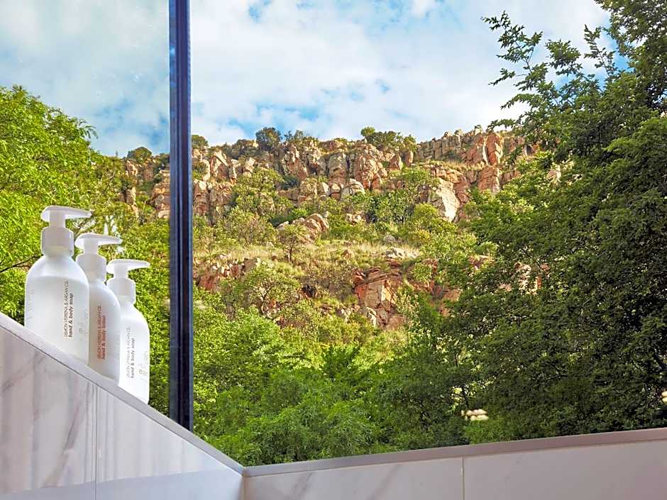The Cliffside Boutique Getaway