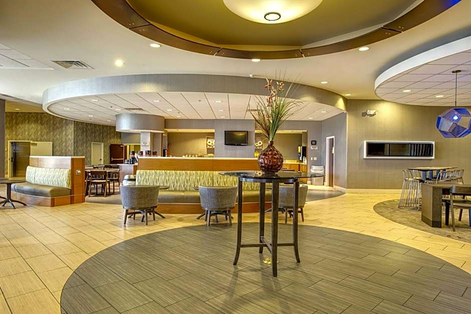 SpringHill Suites by Marriott Lawrence Downtown