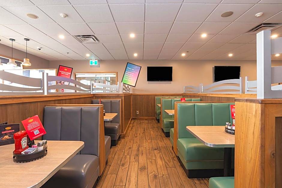 Sandman Hotel Edmonton West