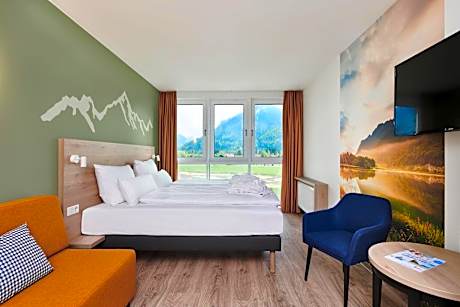 Double Room with Mountain View