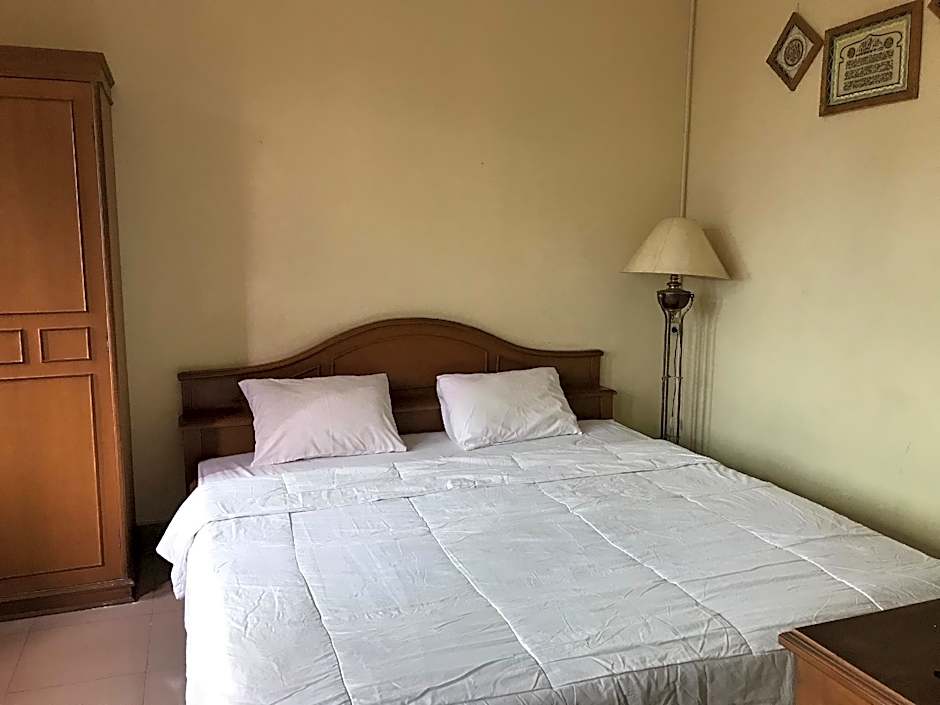 Wisma Atma Bhakti near Solo Square Mitra RedDoorz