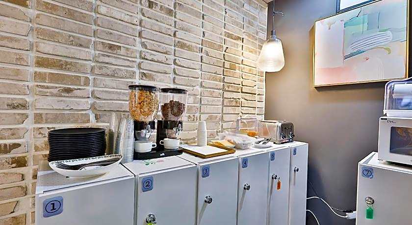 Busan Seomyeon Hound Hotel