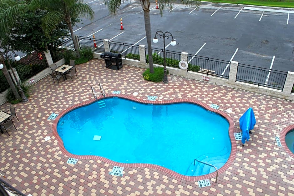 Holiday Inn Express Hotel and Suites Alice By IHG