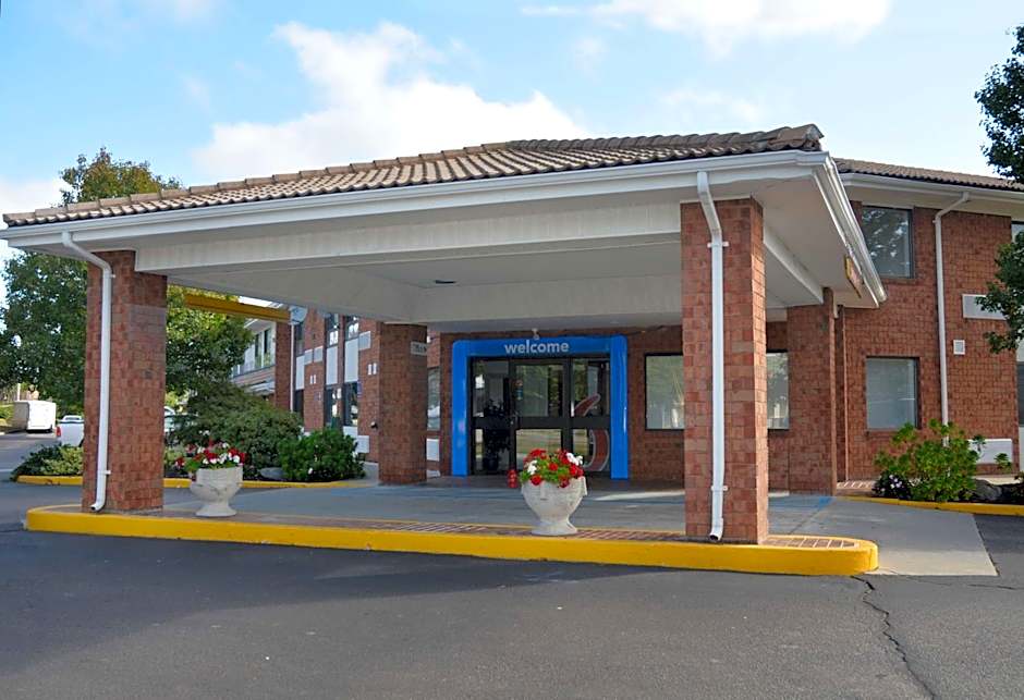 Motel6 Newport, RI