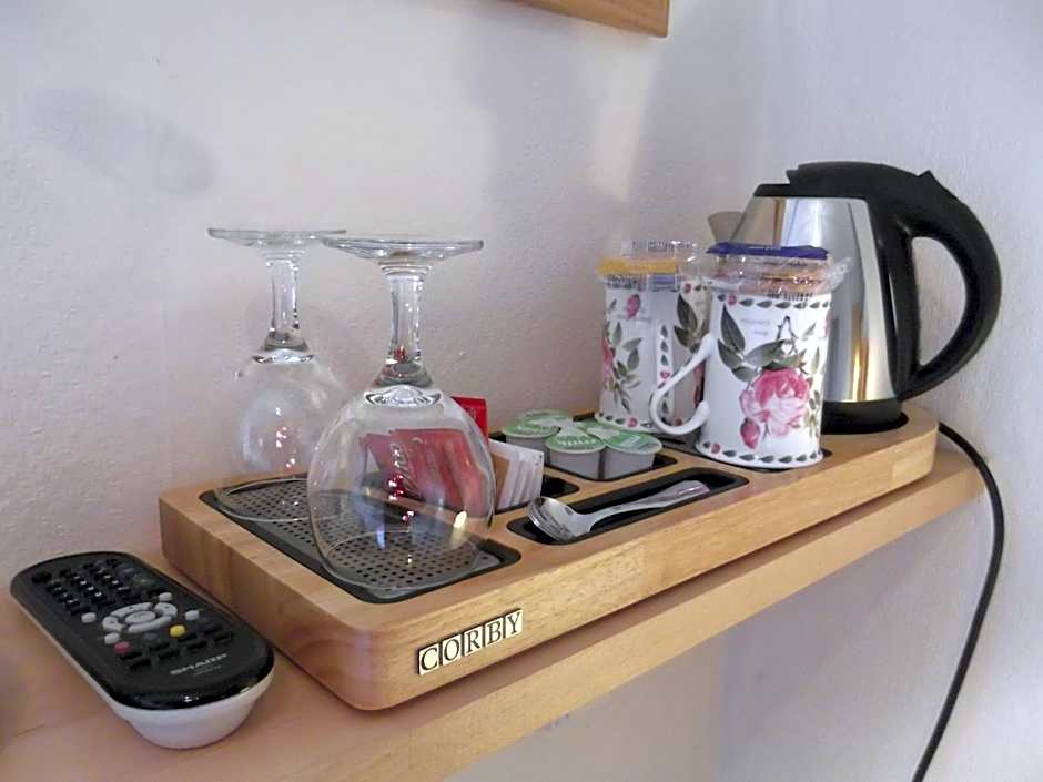 The Bay House Lake View Guest House - Adults Only