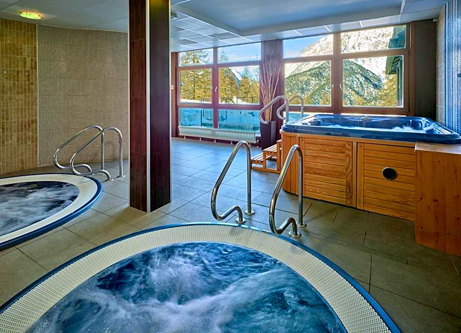 Hotel Sansicario Majestic