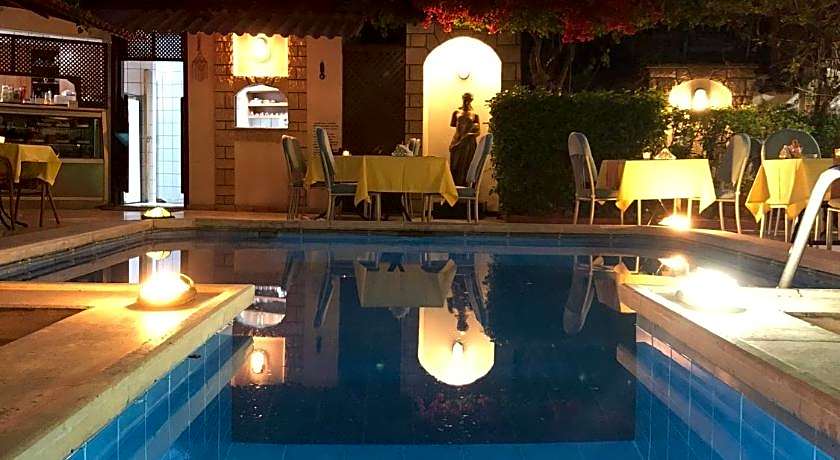 Hotel Karyatit Kaleici