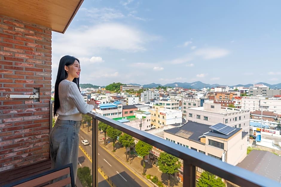 Jecheon Hound Hotel