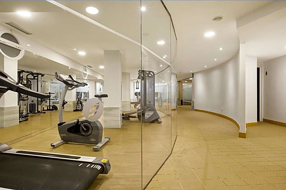 THB El Cid - Adults Only