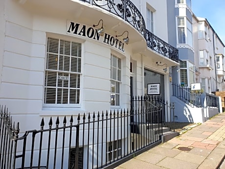 Maon Hotel