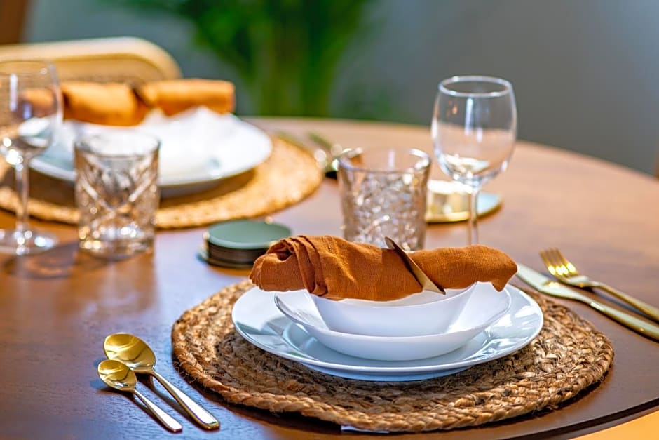 Family penthouse 7-Minutes from Rotterdam Central Newly Build top floor terrace R5