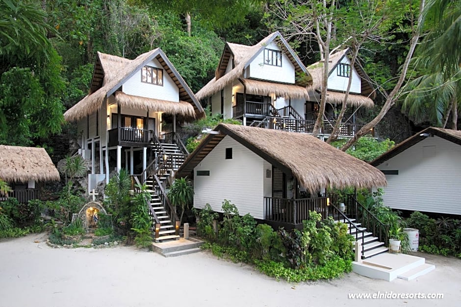Pangulasian Island Resort