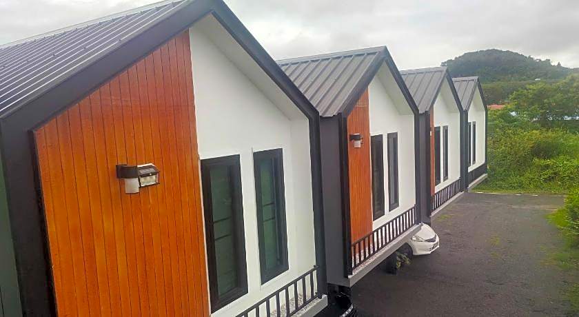 N&N HOUSE Laem Hin