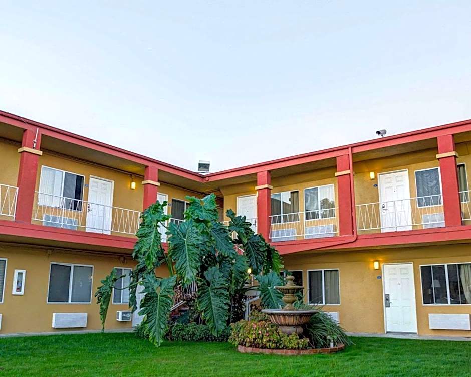 Rodeway Inn near Venice Beach