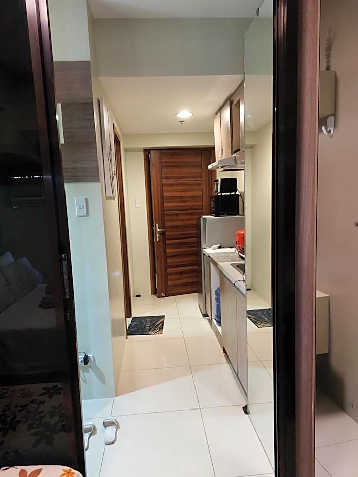 Jojie's Crib Horizons101 Studio II