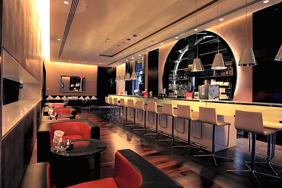 Yas Plaza Circuit by IHG