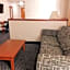 Days Inn & Suites by Wyndham Niagara Falls Centre St. By the Falls