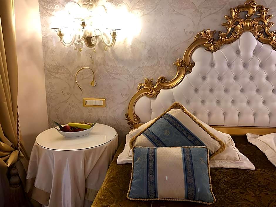 Savoia & Jolanda Hotel