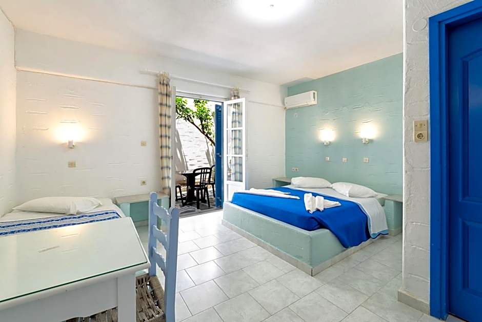 Stratos Apartments & Studios