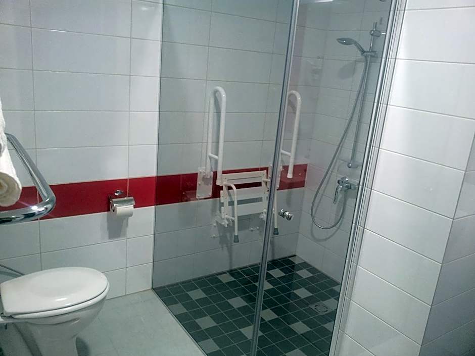 Algiro Hotel