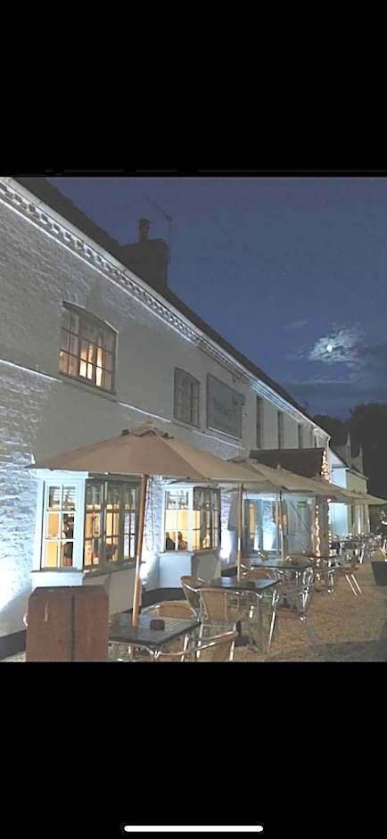 The Roebuck Alcester