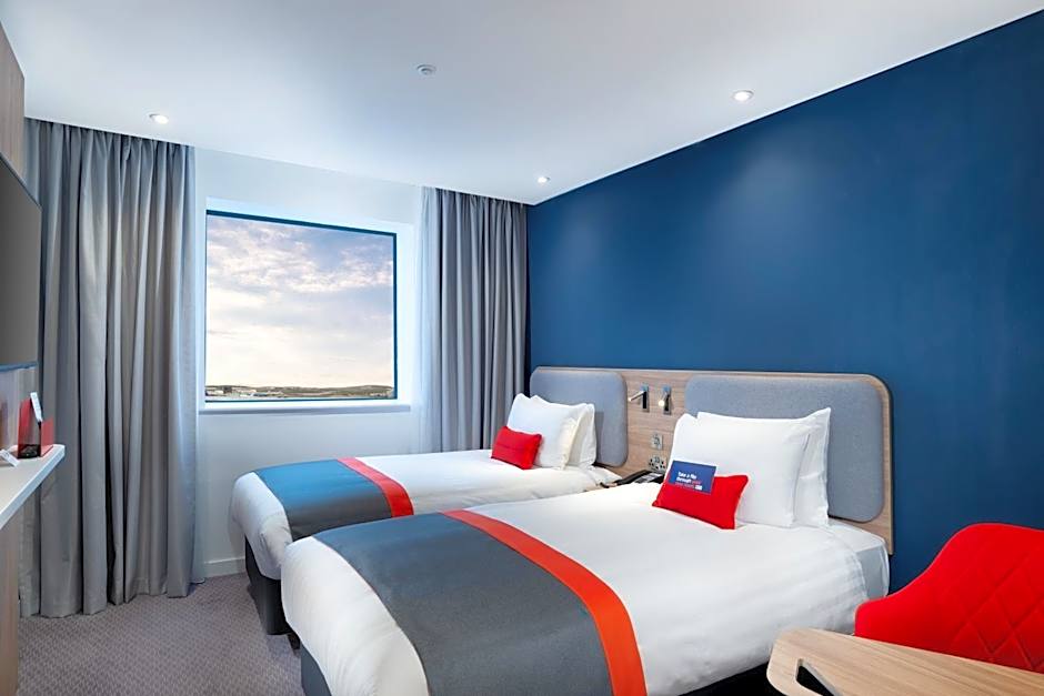 Holiday Inn Express - London Heathrow T4 By IHG
