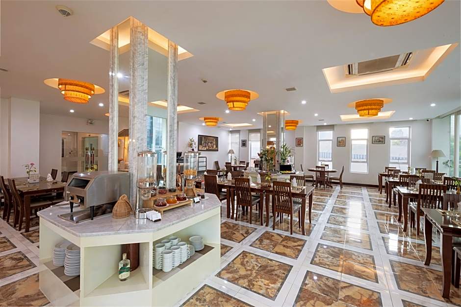 Phnom Penh Katari Hotel