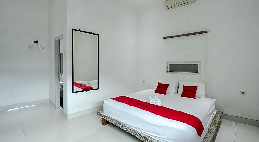 Florent Guest House