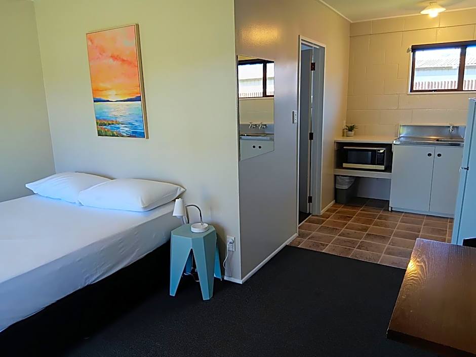 Harbourside Holiday Park
