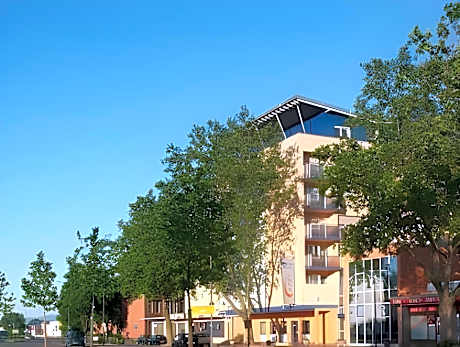 ates Hotel Kehl
