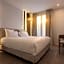 Bobo's hotel
