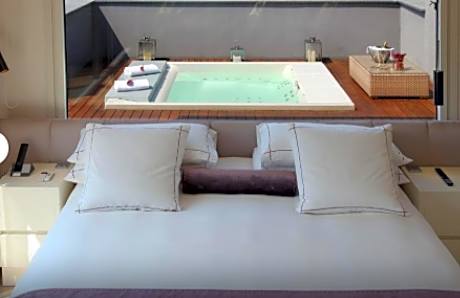 PENTHOUSE