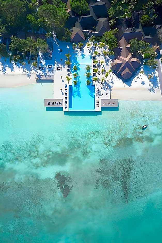 Villa Nautica Paradise Island Resort
