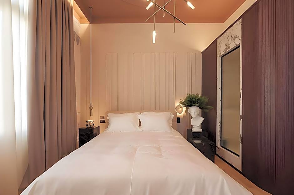 Zenith Premium Suites